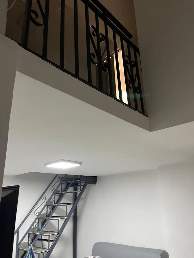 Dimora La Pina Apartment Naples Italy